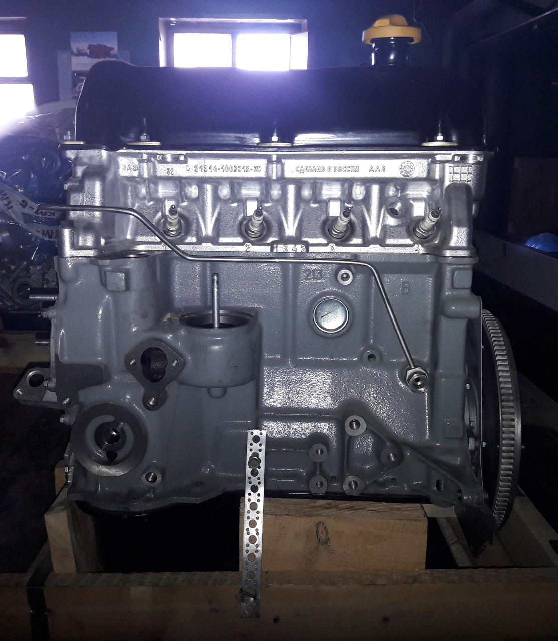 Двигатель НИВА 2,0 литра (110 л.с. инжектор 21214)
